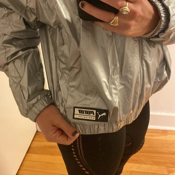 Metallic silver PUMA track jacket - Picture 2 of 2